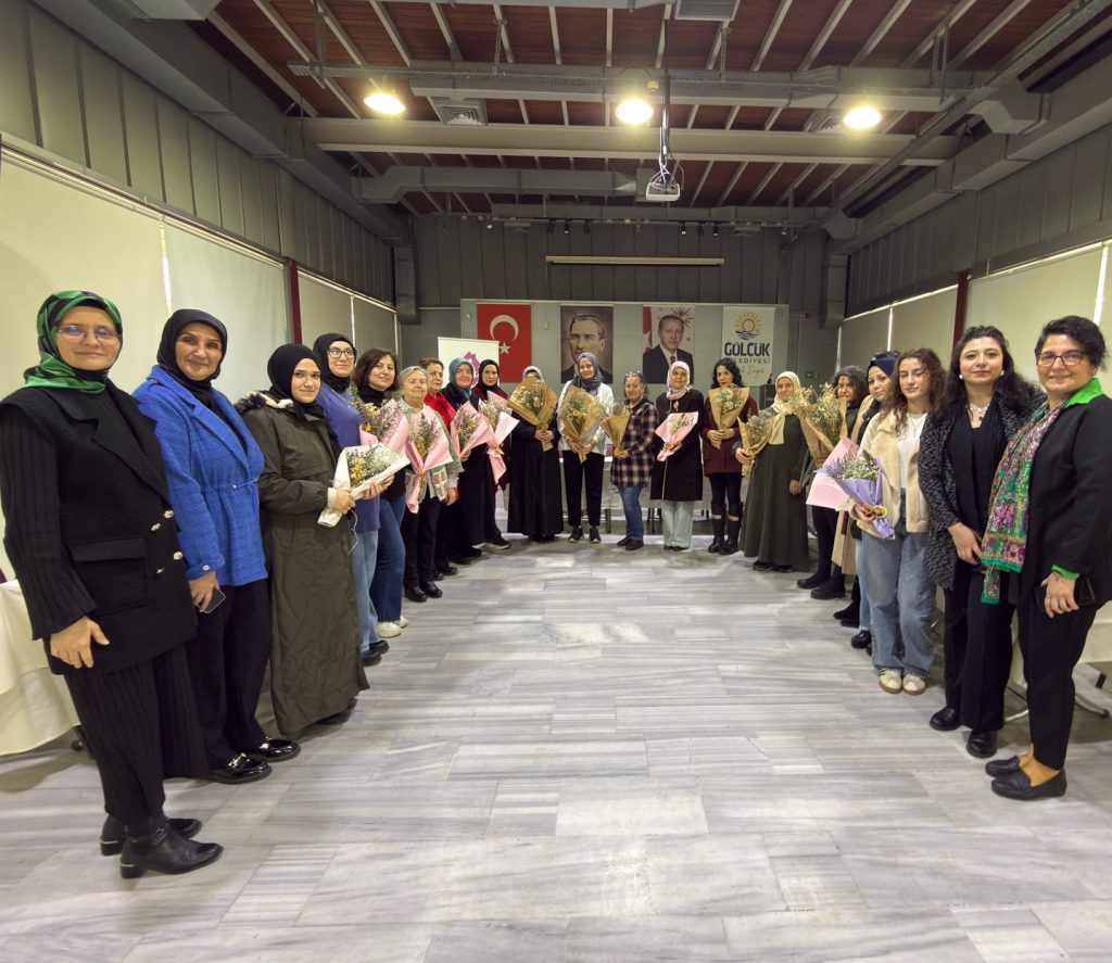 Gölcük’te Sanat Çiçek Açtı