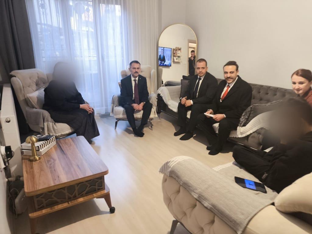 Vali İlhami Aktaş’tan İzmit’te Hane Ziyaretleri