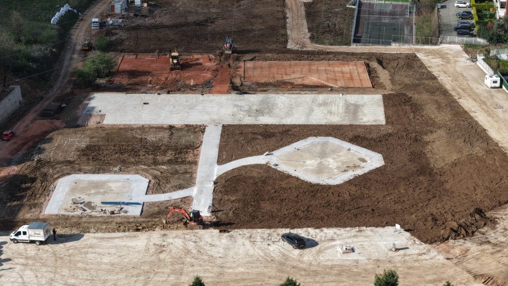 Yeşilyurt Millet Bahçesi Şekilleniyor