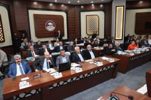 Körfez Belediyesi’nde komisyonlar belirlendi