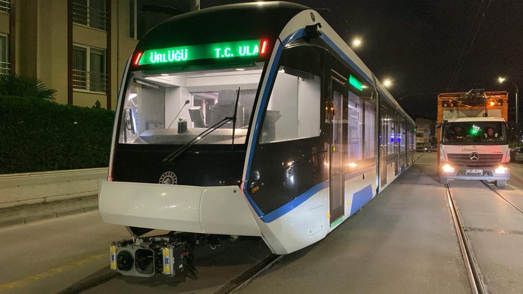 Tramvayların 5’i bir yerde, ulaşım hızlı ve güvende