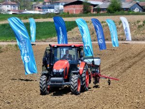 Büyükşehir’den çiftçiye 27 milyonluk dev destek