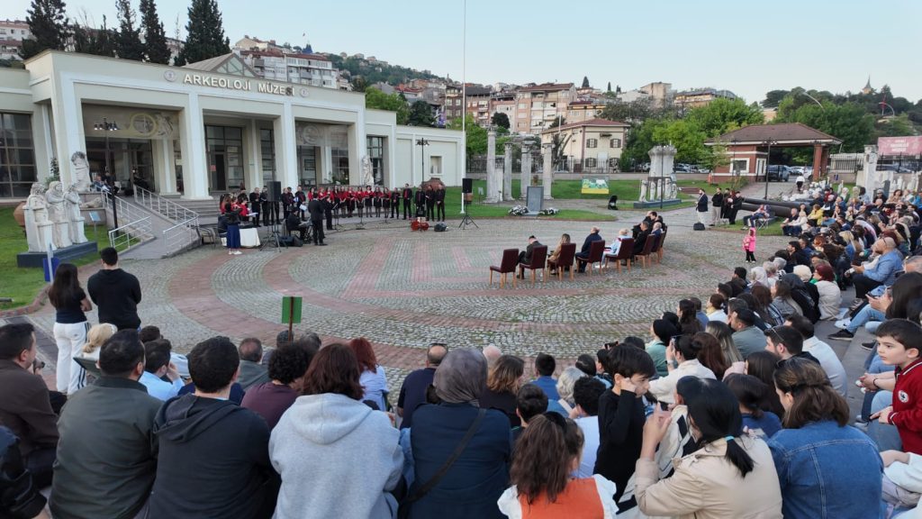 Tarih ve Sanat “Bahar Dinletileri”nde Buluştu