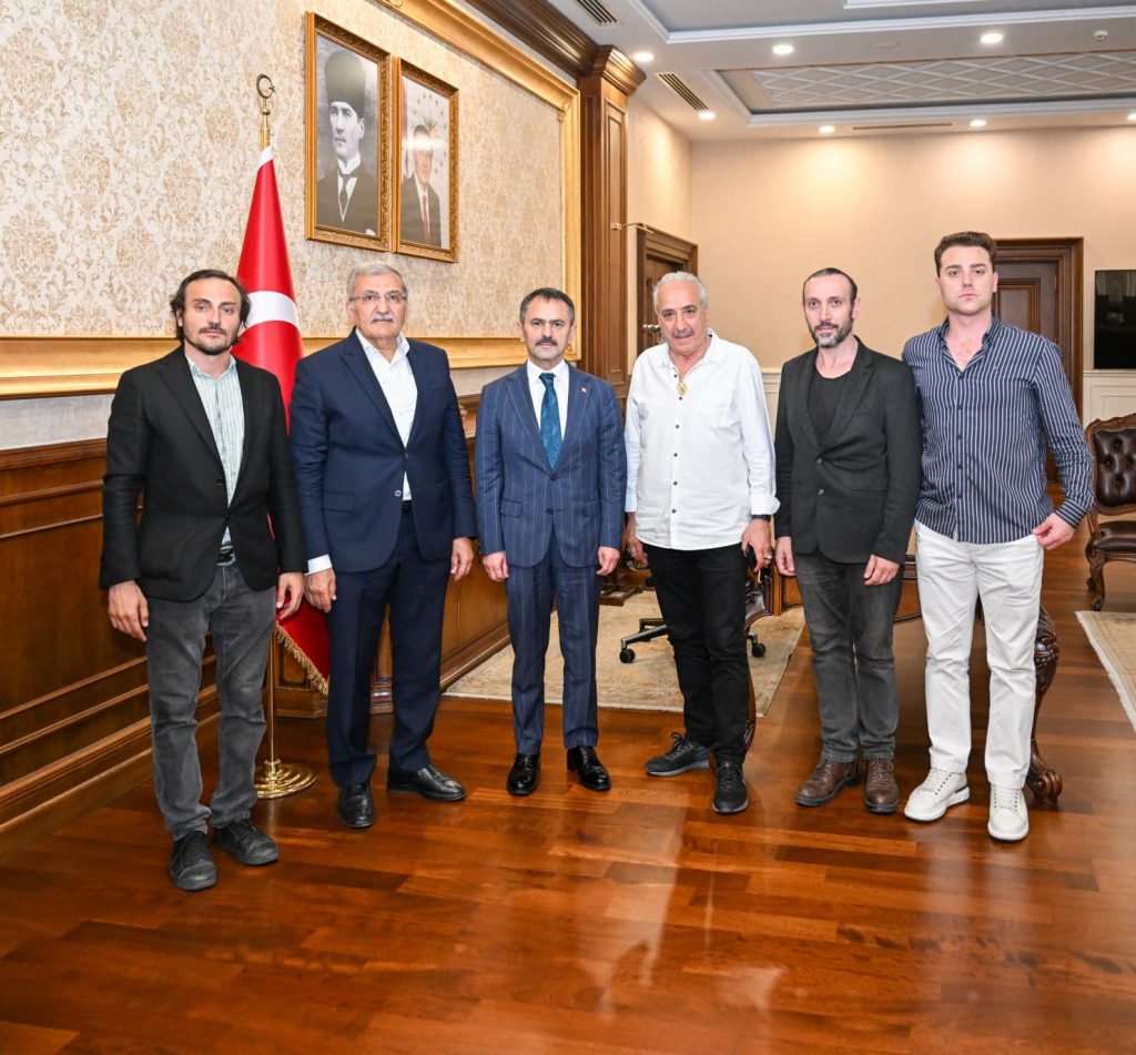Kocaeli Film Festivali Direktörü Azer Şelte ve Beraberindeki Heyetten, Vali İlhami Aktaş’a Davet