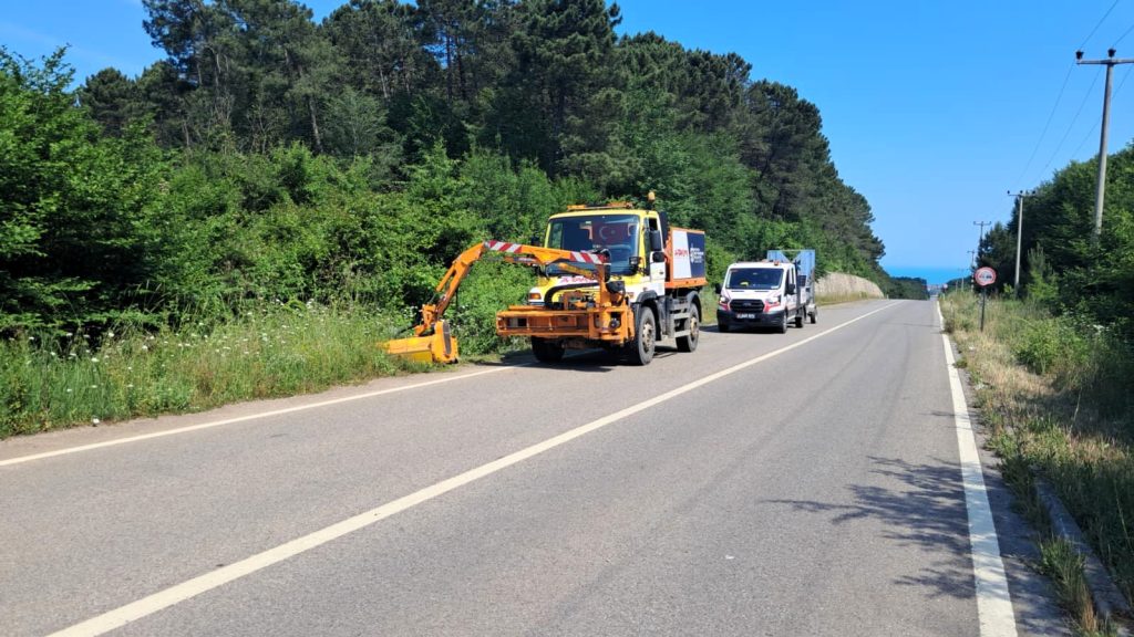 Kandıra’da yollar yaz sezonuna hazırlanıyor