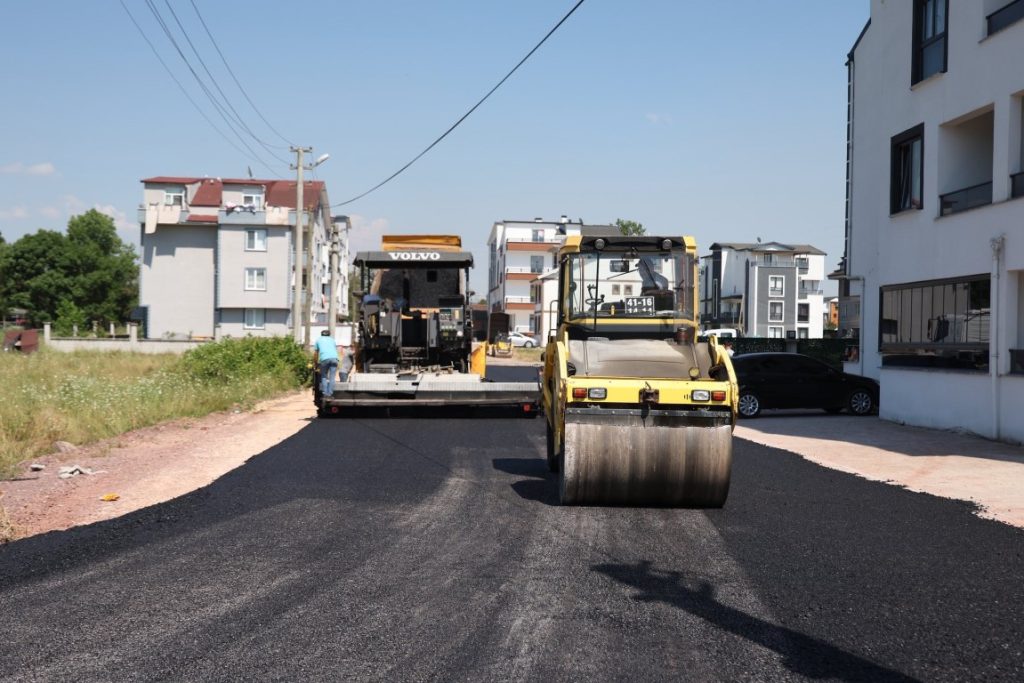 Kartepe’de Asfalt Mesaisi